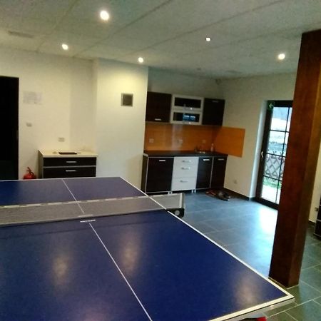 Apartamenty, Domki, Wedkowanie บาร์ลิเนค ภายนอก รูปภาพ