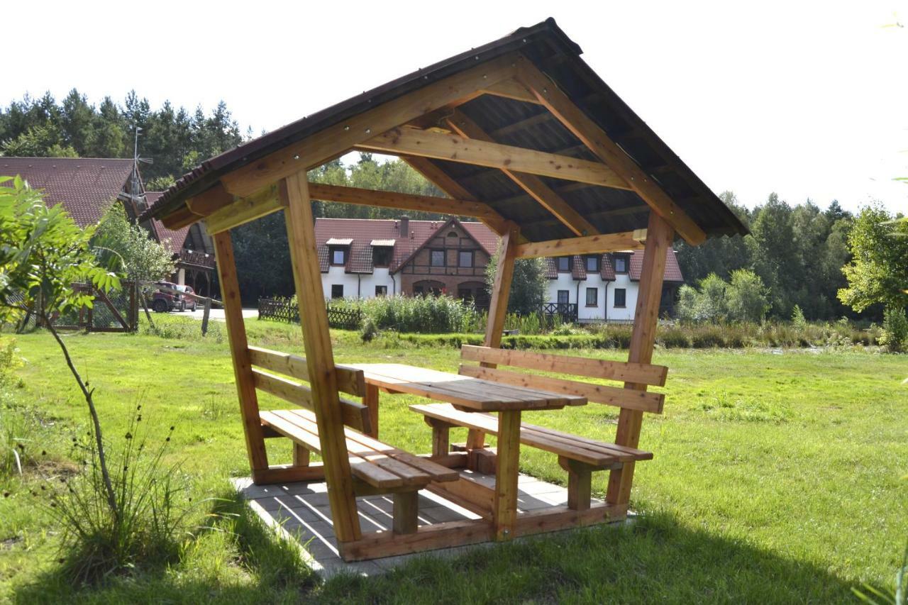 Apartamenty, Domki, Wedkowanie บาร์ลิเนค ภายนอก รูปภาพ