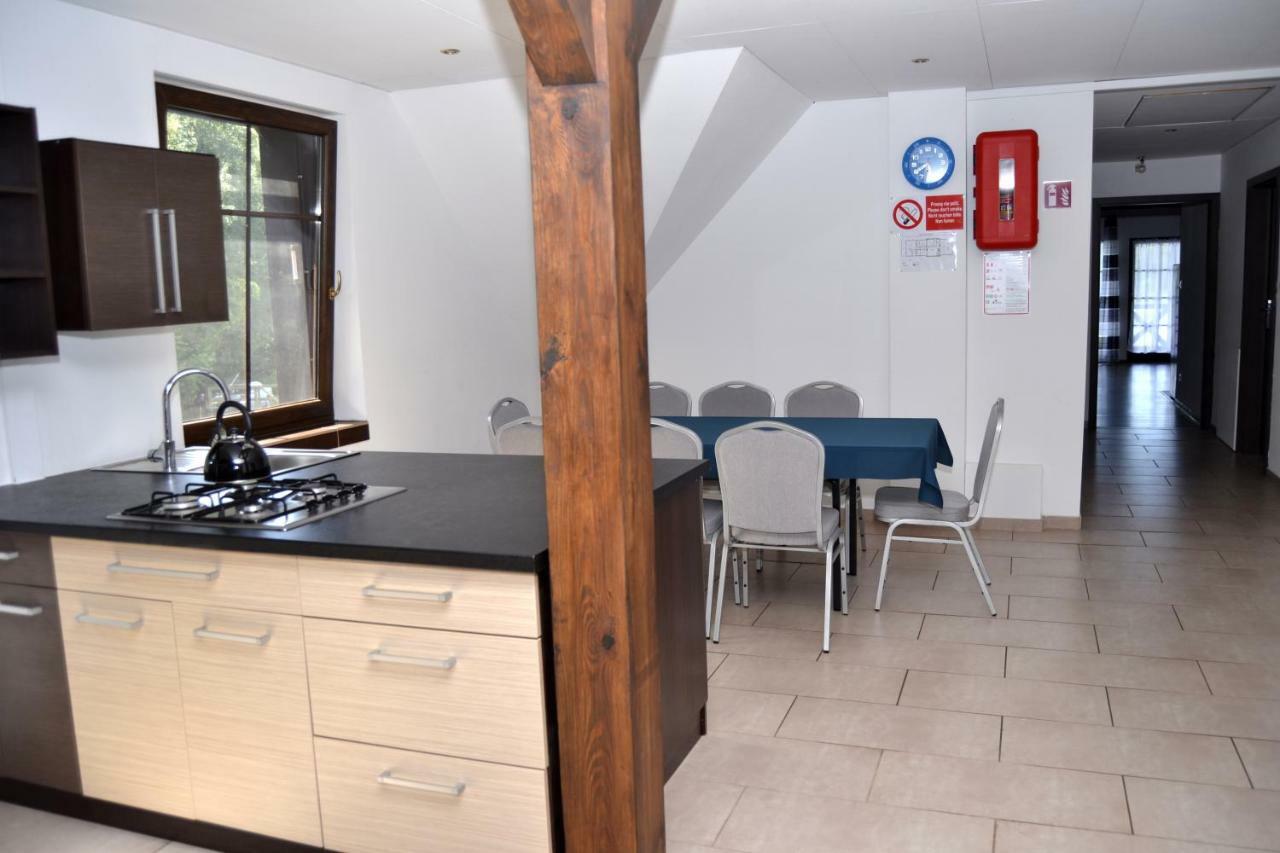 Apartamenty, Domki, Wedkowanie บาร์ลิเนค ภายนอก รูปภาพ
