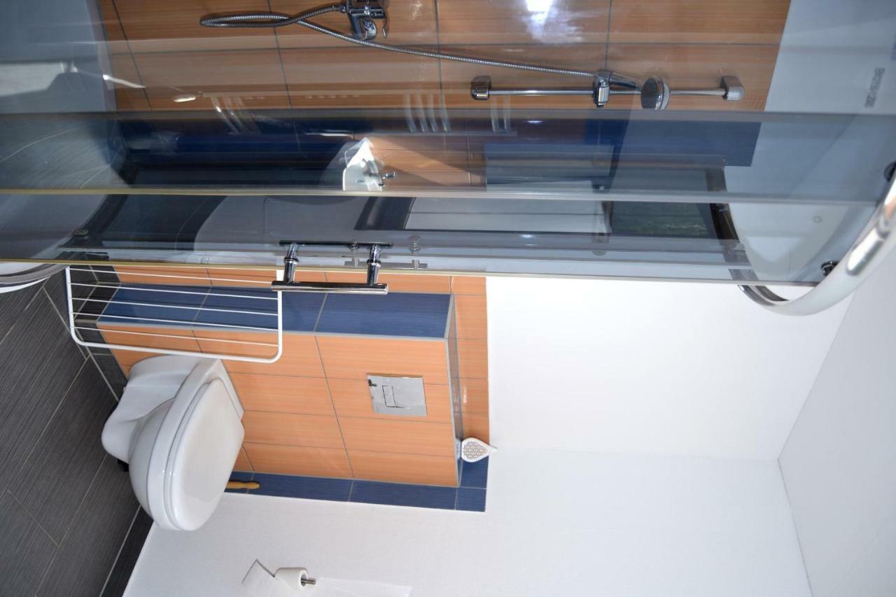Apartamenty, Domki, Wedkowanie บาร์ลิเนค ภายนอก รูปภาพ