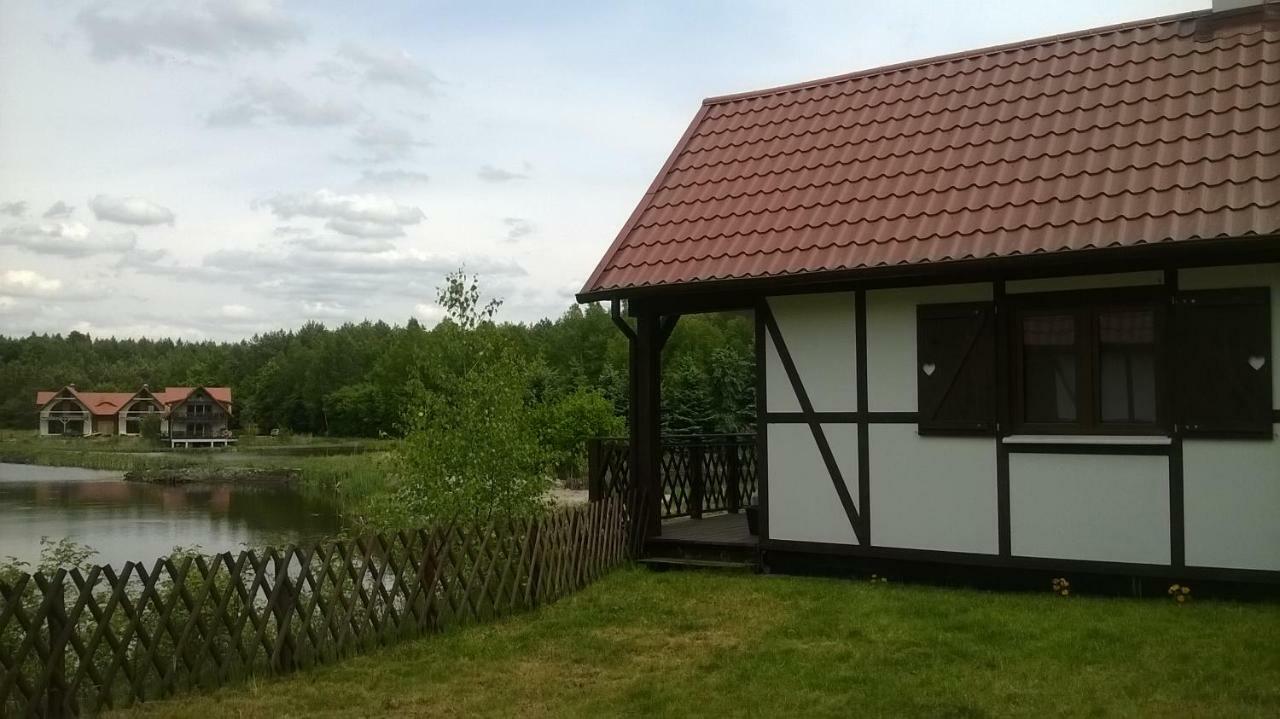 Apartamenty, Domki, Wedkowanie บาร์ลิเนค ภายนอก รูปภาพ
